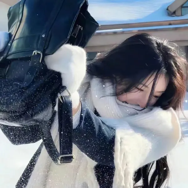 【写实群像】《青春时代》1-2季合集：合租公寓里五个女孩的青春烦恼，真实到引发共鸣