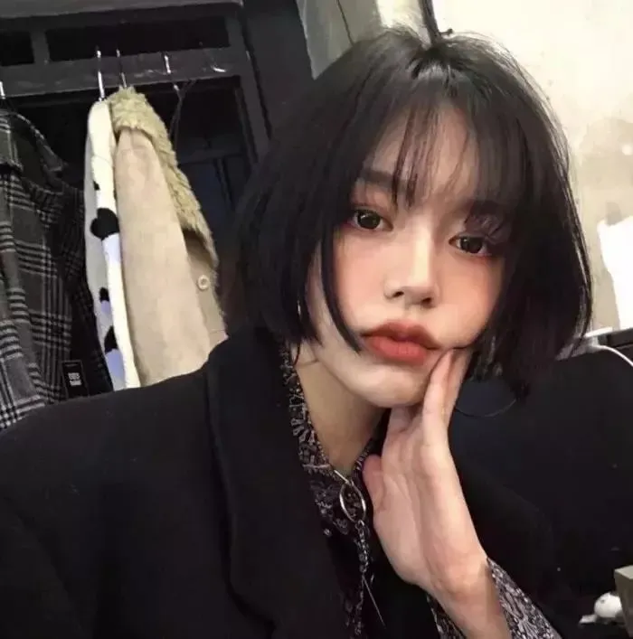 【音乐喜剧】《摇摆少女》上野树里主演：补考的女高中生们误打误撞组成爵士乐队，夏日里最欢乐的青春物语